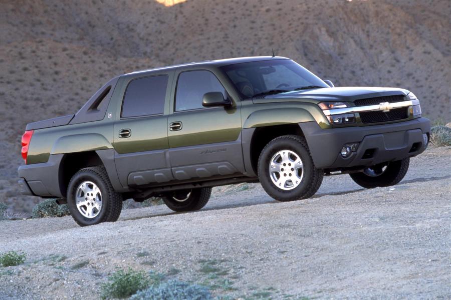  Chevrolet Avalanche 2002 года  (фото 16 из 93)